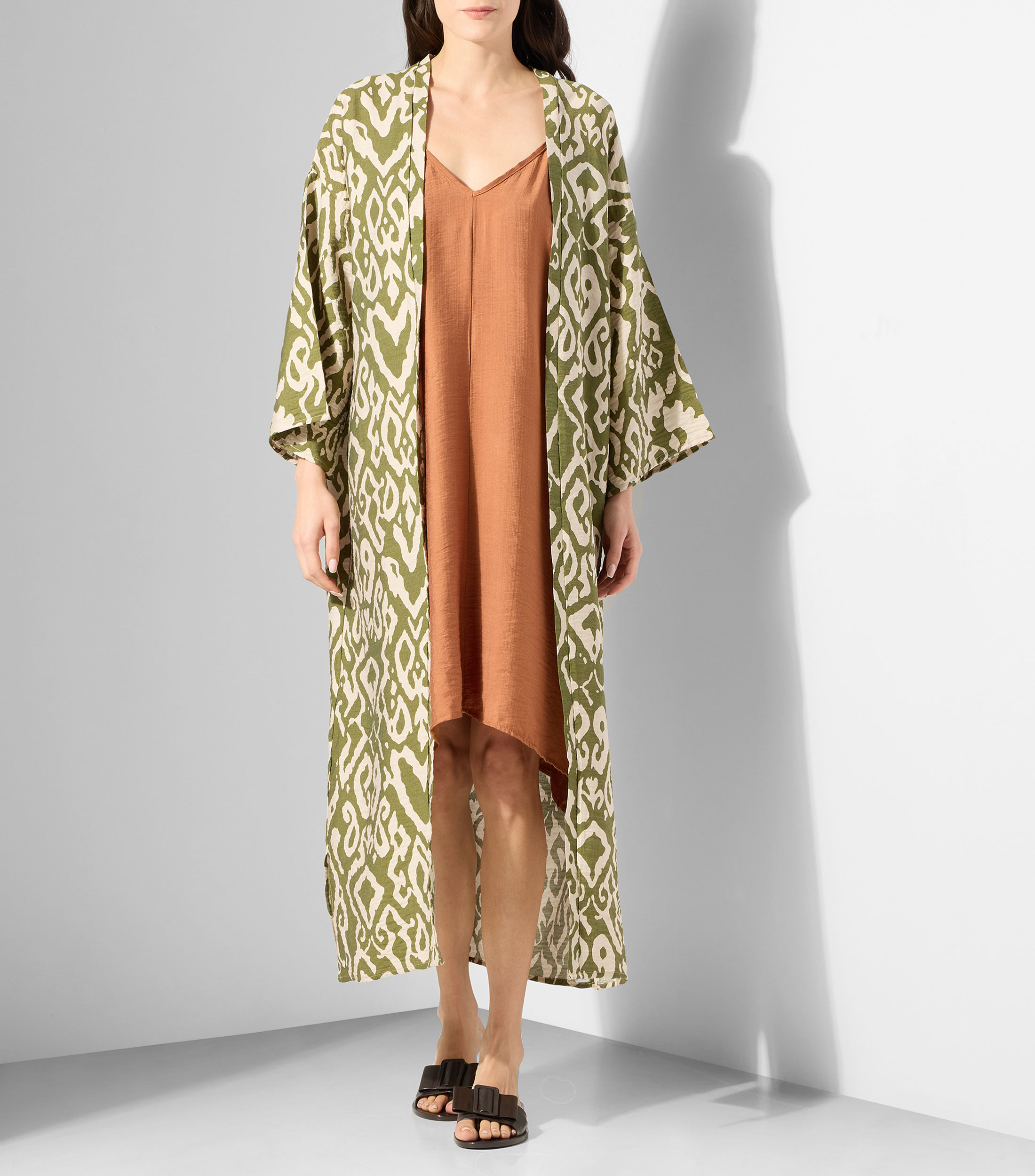Vestido midi liso UNWIND by Epsilon Mujer